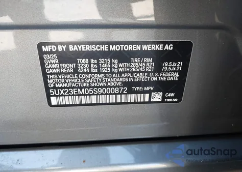 2025 BMW X7 xDrive40I z USA, uszkodzony, nr VIN 5UX23EM05S9000872